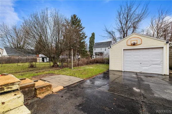 $189,999 | 26 Date Avenue, Lackawanna, NY 14218