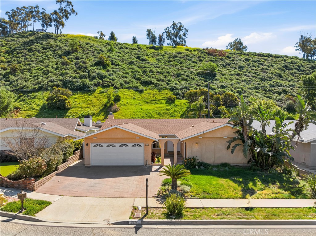 2958 Rosette Avenue Simi Valley, CA 93065 - Photo 2 of 34