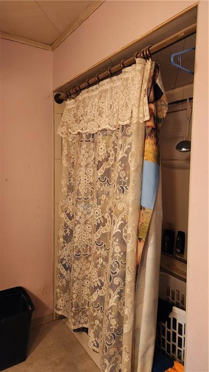 476 Hartwick Road Mercer, PA 16137 - Photo 9 of 22 a view of walk in closet