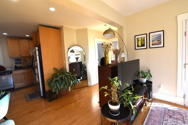 $2,975 | 59 Sacramento Street, Unit 10, Cambridge, MA 02138