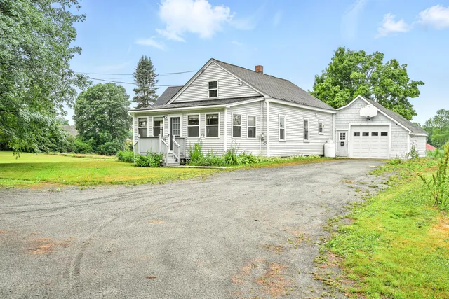 $259,000 | 23 West Street, Benton, ME 04901