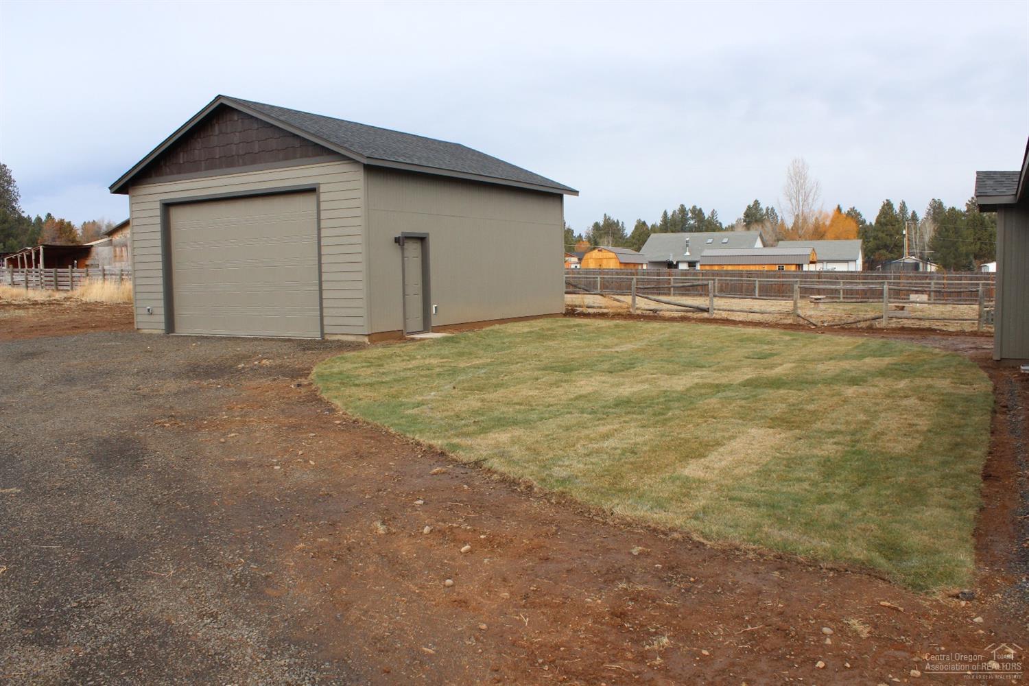 19225 Shoshone Road Bend, OR 97702 - Photo 5 of 15 Additional Photo
