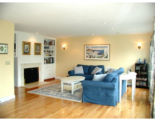 2 Thompson Road Wayland, MA 01778 - Photo 3 of 5 Gallery Image 3
