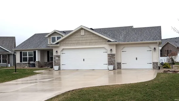 $320,000 | 911 North Hickory Road, Decatur, IN 46733