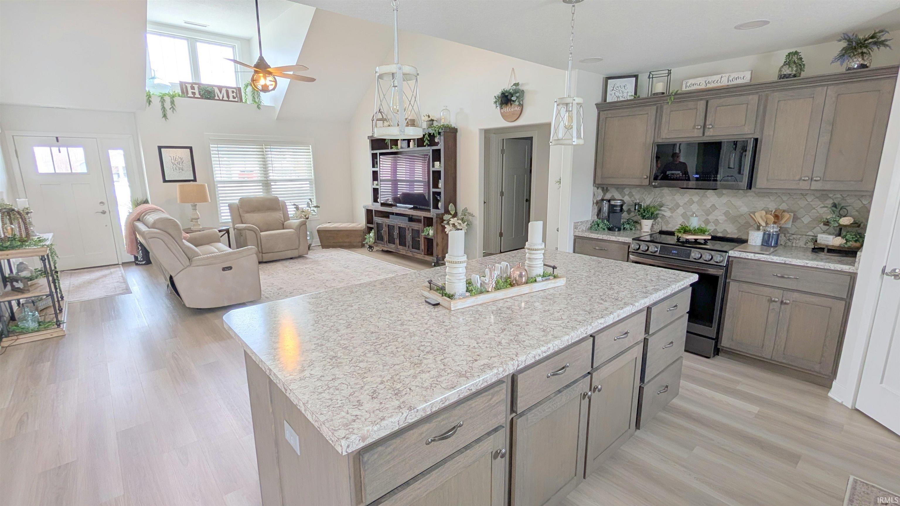 911 North Hickory Road Decatur, IN 46733 - Photo 10 of 30