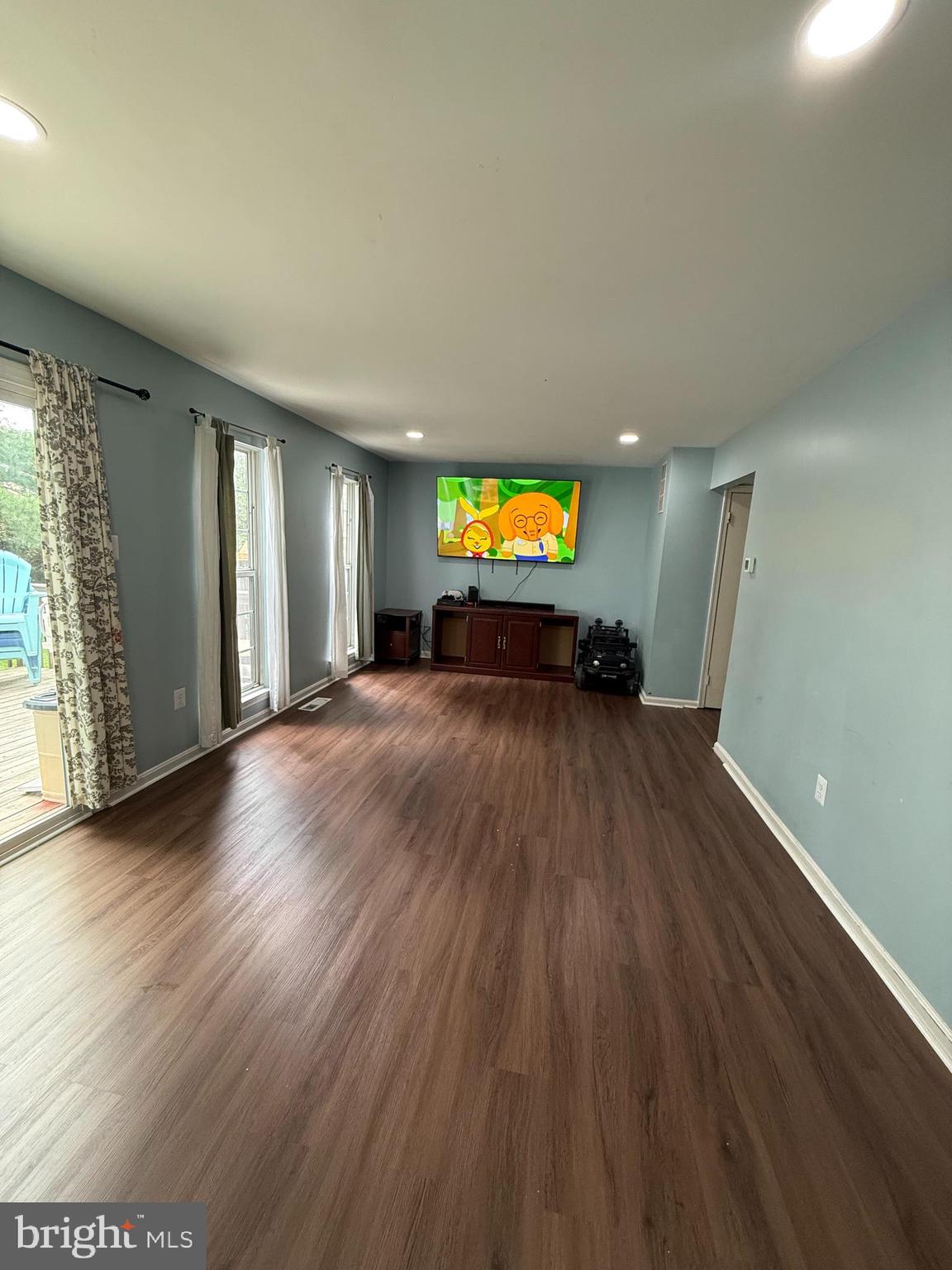 14915 Ladymeade Circle Silver Spring, MD 20906 - Photo 3 of 15 Gallery Image 3