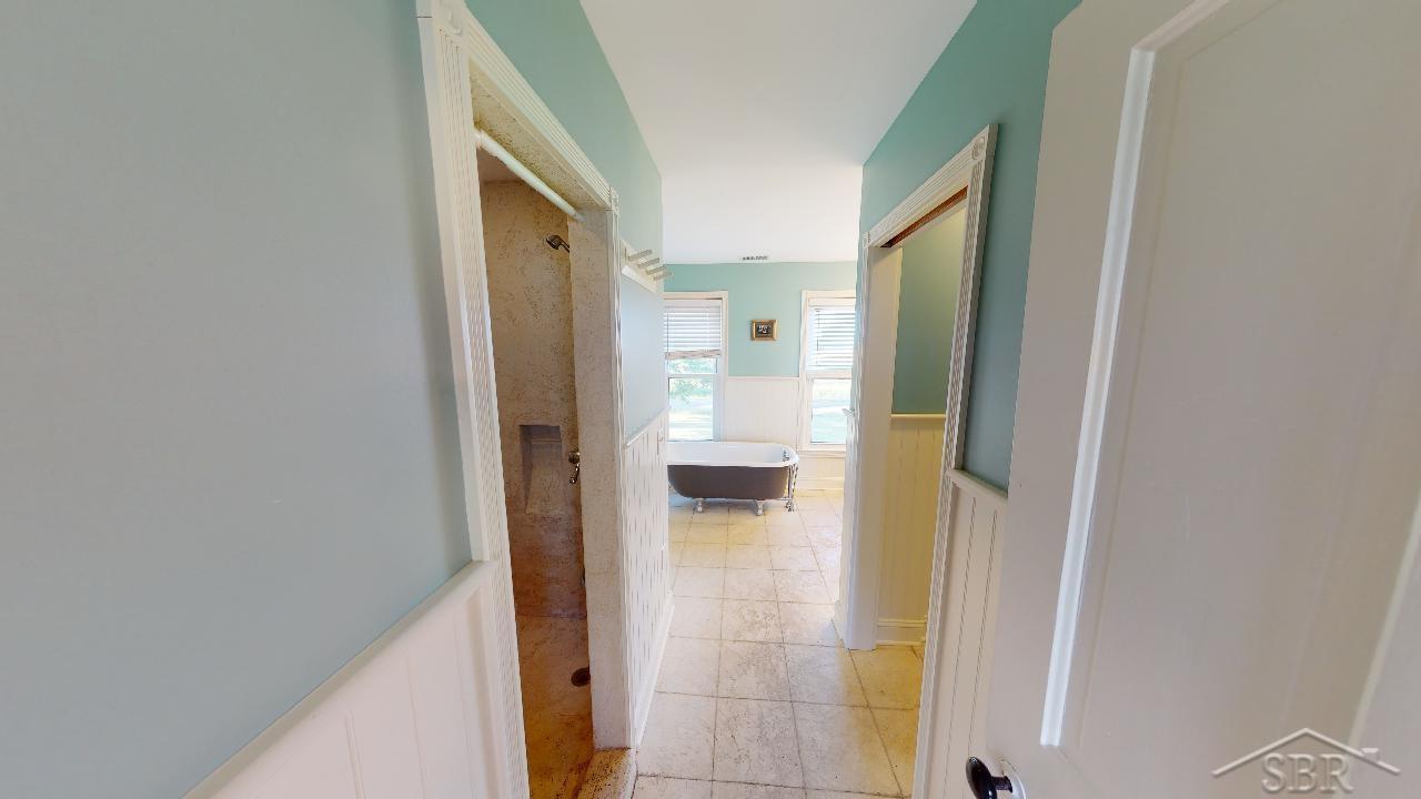 1307 East Kent Road Merrill, MI 48637 - Photo 22 of 28 50083471-21.JPG