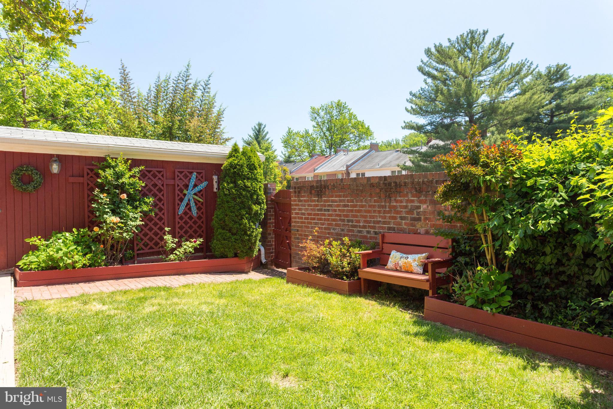 8337 Garfield Court Springfield, VA 22152 - Photo 29 of 30 Backyard