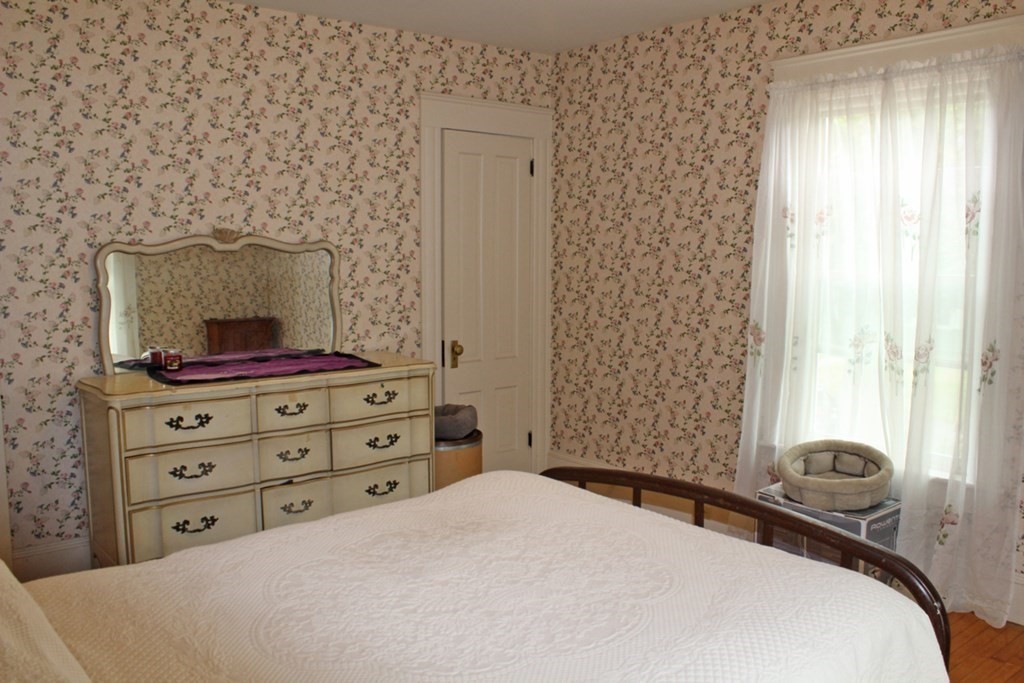 51 Riddell Street Greenfield, MA 01301 - Photo 29 of 41 Gallery Image 29
