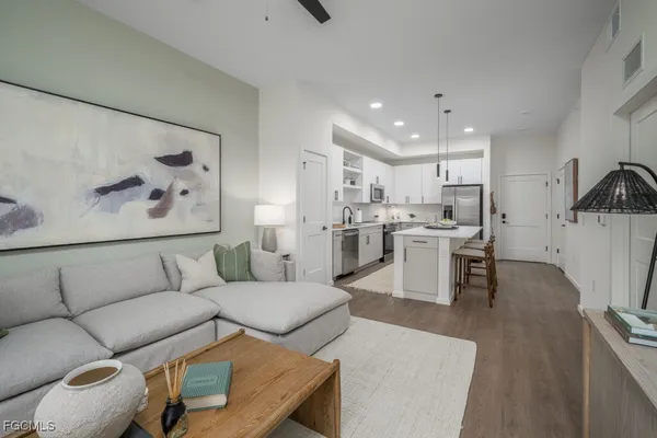 $2,294 | 8552 Collier Boulevard, Unit TROPEA, Naples, FL 34114