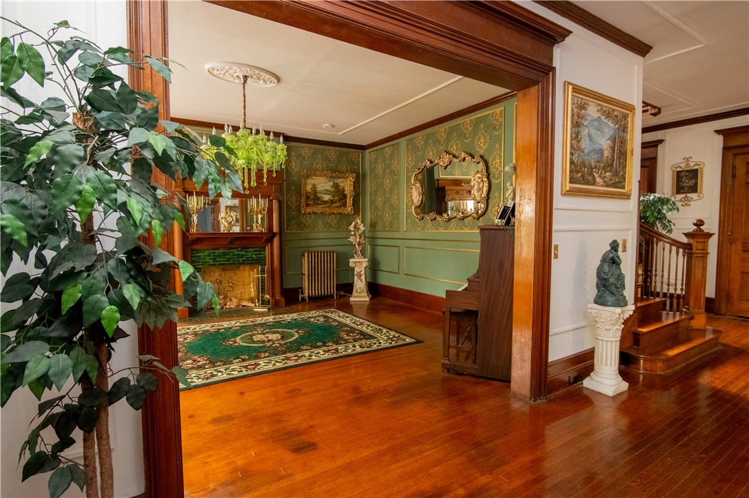 33 Ross Street Batavia, NY 14020 - Photo 17 of 49