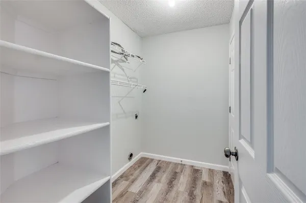 $1,950 | 10264 Sunset View Drive, Fort Worth, TX 76108