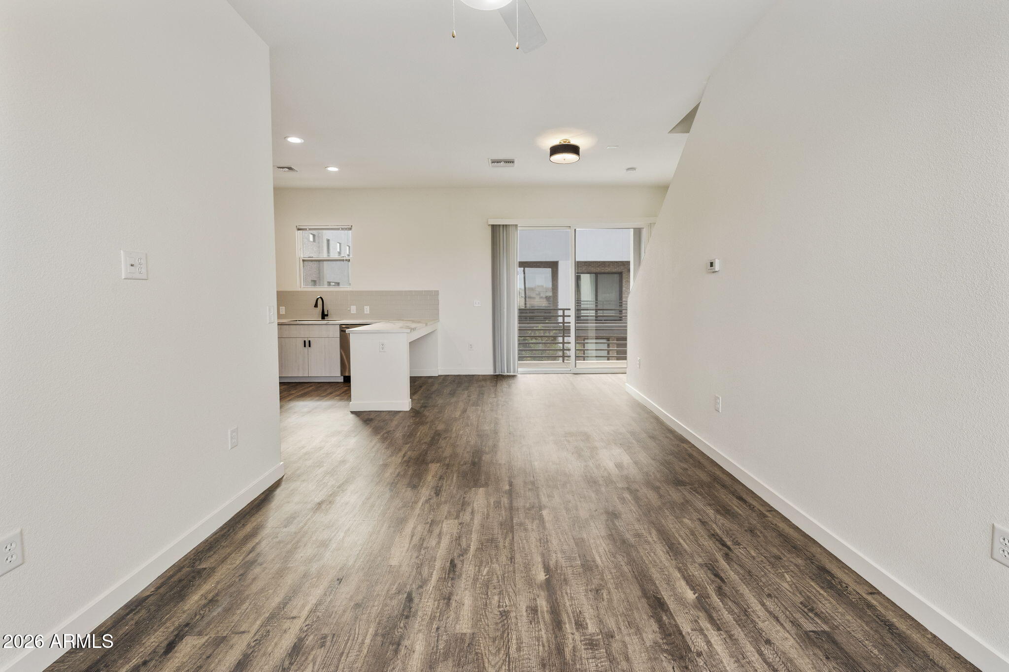 406 West 7th Street, Unit 1009 Tempe, AZ 85281 - Photo 3 of 22 42-web-or-mls-_TM_4024