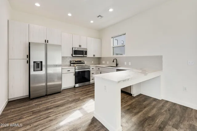 $2,595 | 406 West 7th Street, Unit 1009, Tempe, AZ 85281