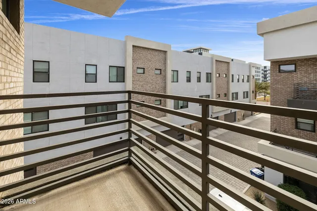 $2,595 | 406 West 7th Street, Unit 1009, Tempe, AZ 85281