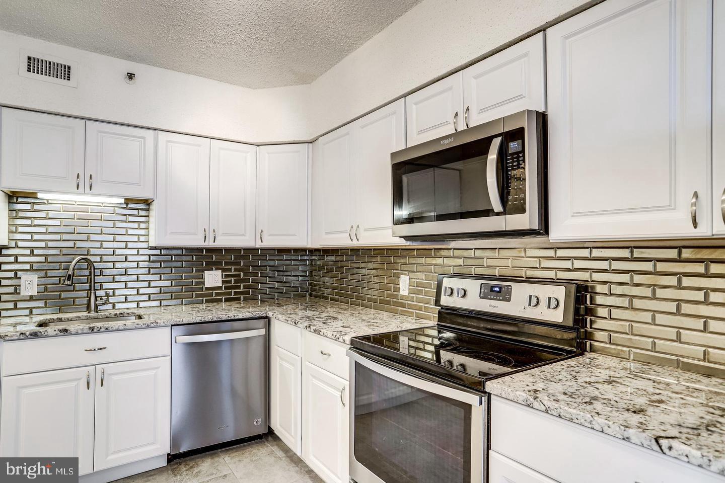 5501 Seminary Road, Unit 2001S Falls Church, VA 22041 - Photo 8 of 15