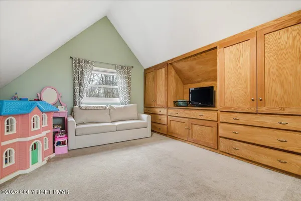 $449,000 | 306 Rose Marie Lane, East Stroudsburg, PA 18302