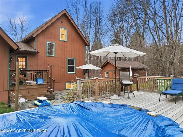 $449,000 | 306 Rose Marie Lane, East Stroudsburg, PA 18302