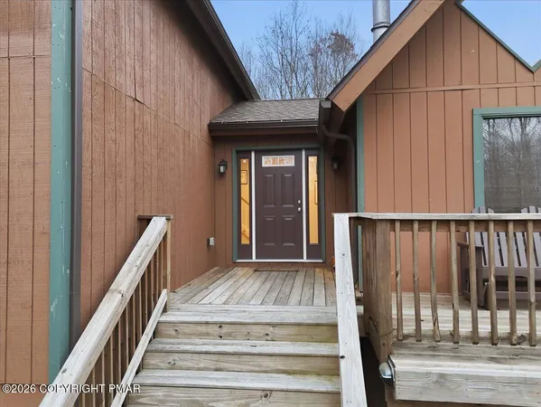 $449,000 | 306 Rose Marie Lane, East Stroudsburg, PA 18302