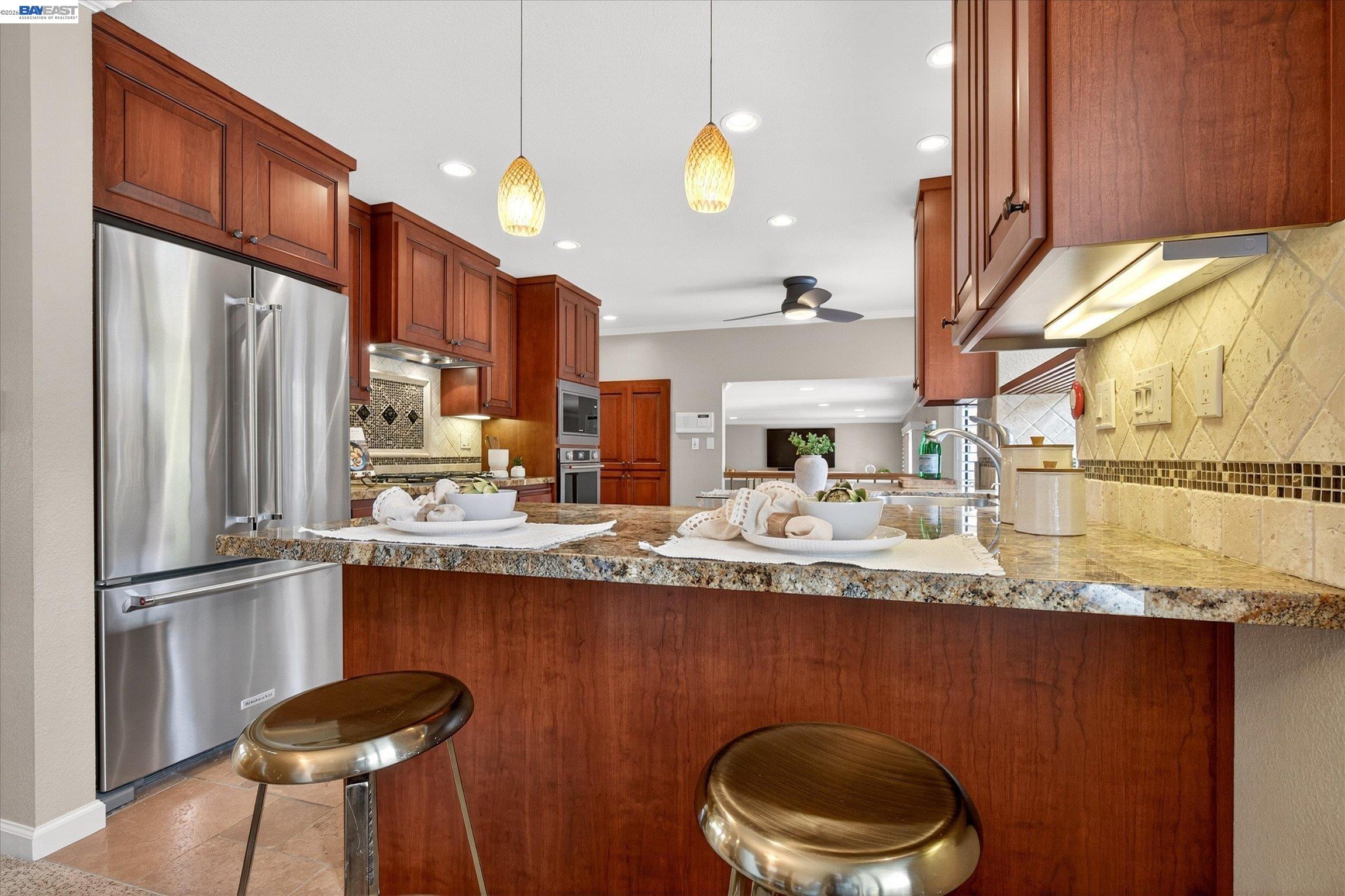 55 Rainbow Bridge Way San Ramon, CA 94582 - Photo 14 of 47