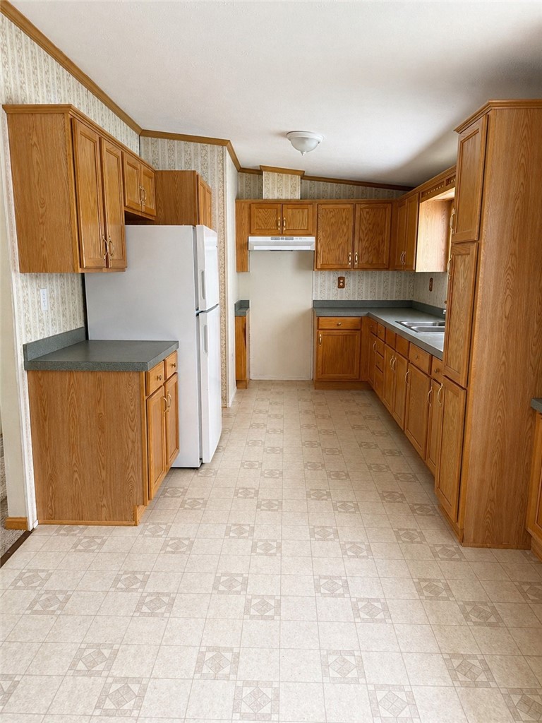 4901 Colonial Circle Campbell, NY 14821 - Photo 3 of 10