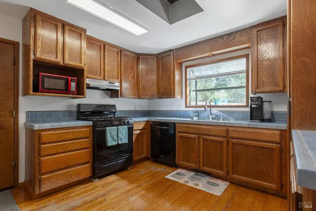 $629,000 | 751 Lake Mendocino Drive, Ukiah, CA 95482