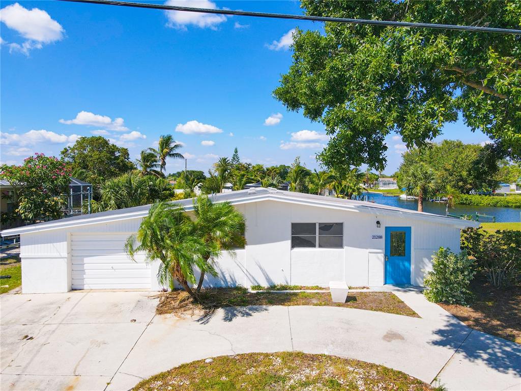 21288 Edgewater Drive, Port Charlotte, FL 33952 Compass