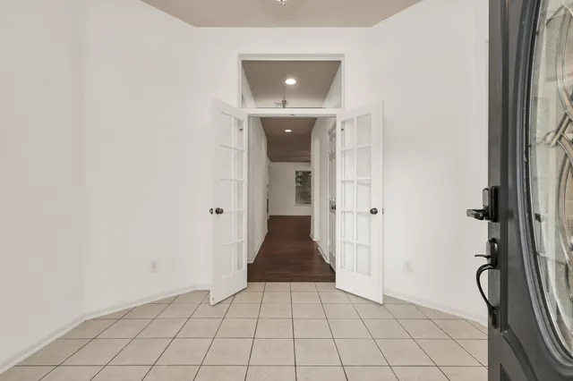 a view of an entryway