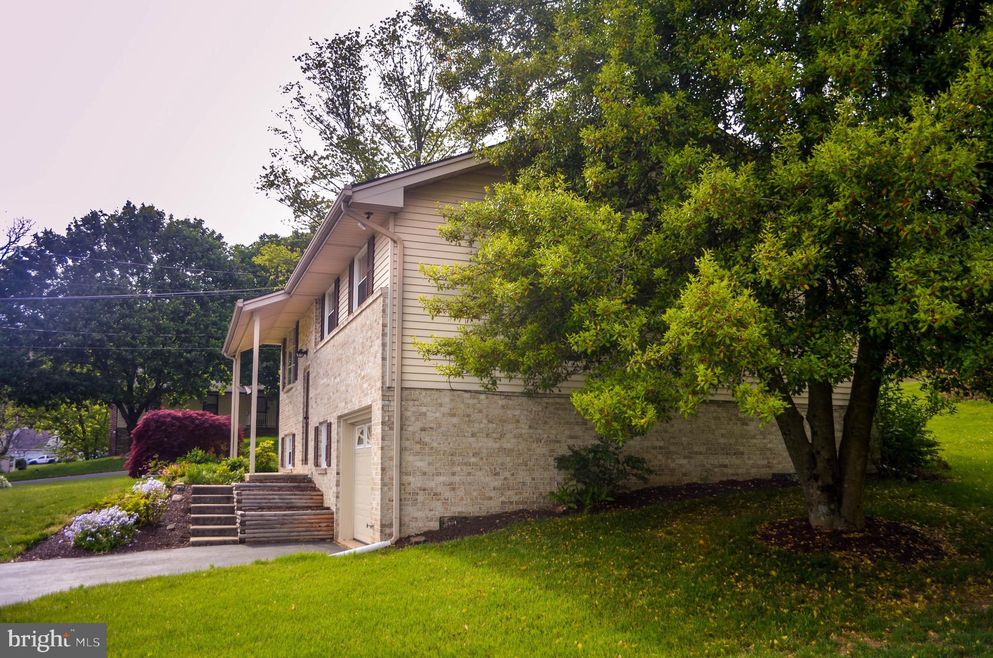 3897 Pawnee Road Columbia, PA 17512 - Photo 14 of 36 Gallery Image 14