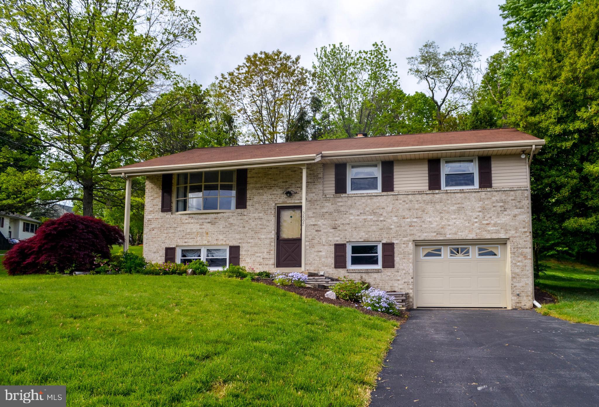 3897 Pawnee Road Columbia, PA 17512 - Photo 5 of 36 Gallery Image 5