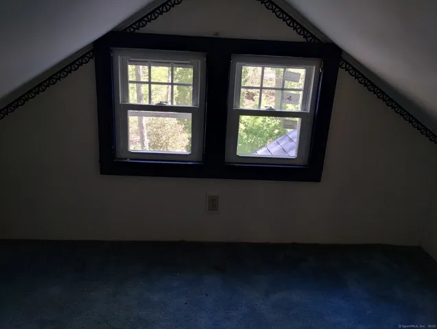 $2,200 | 15 Laurel Street, Chester, CT 06412