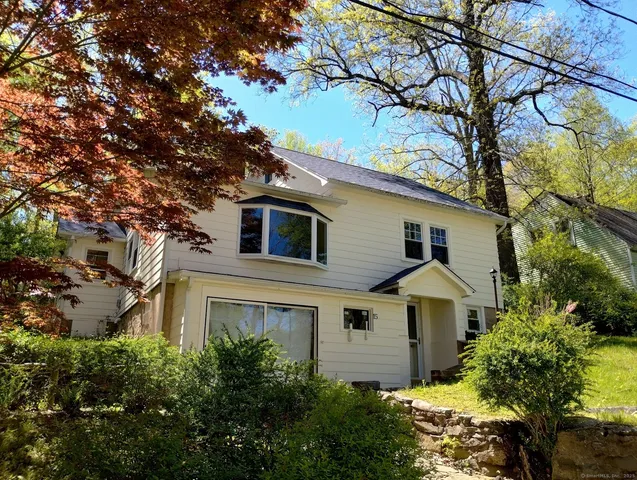 $2,200 | 15 Laurel Street, Chester, CT 06412