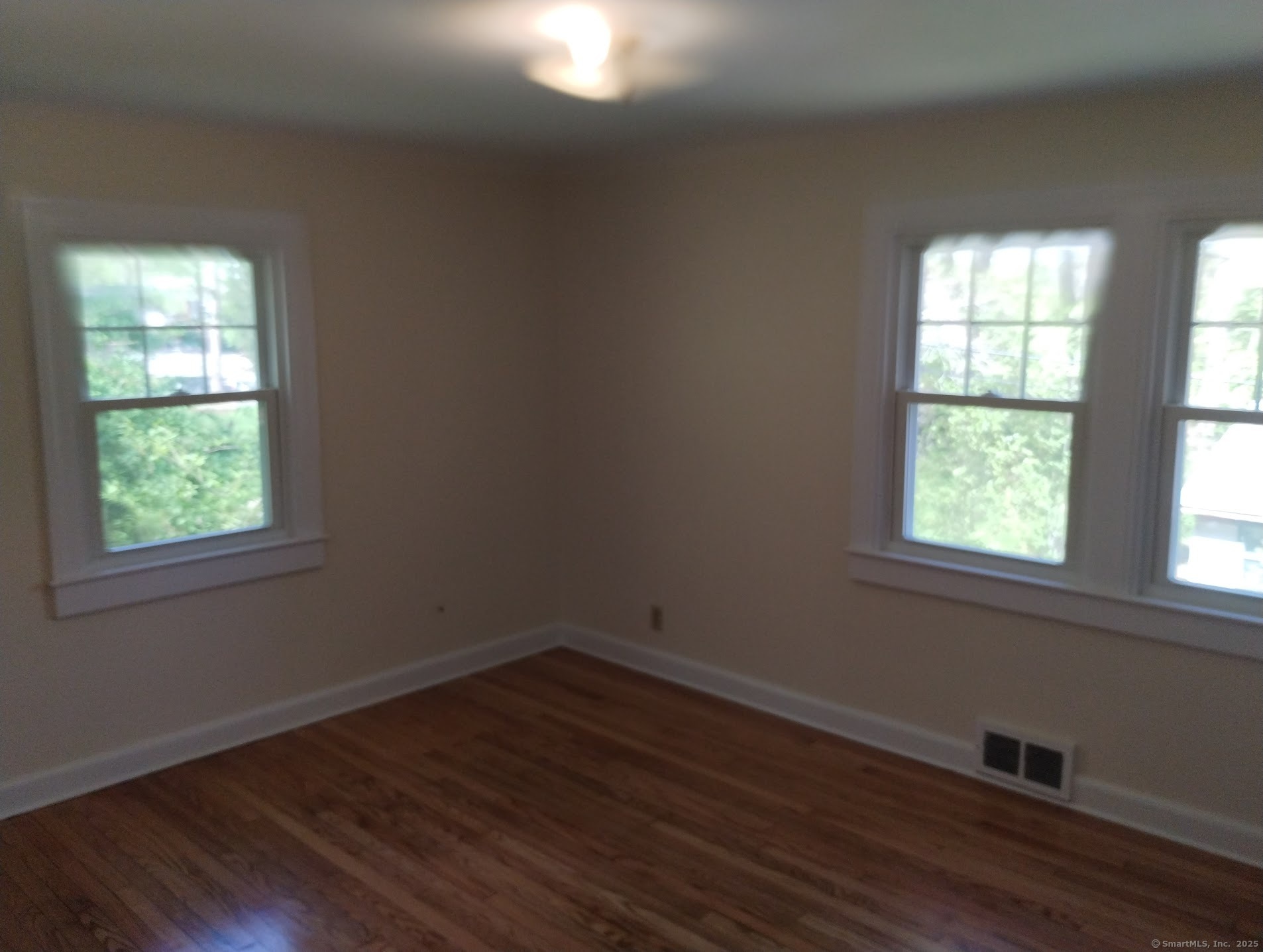 15 Laurel Street Chester, CT 06412 - Photo 9 of 20