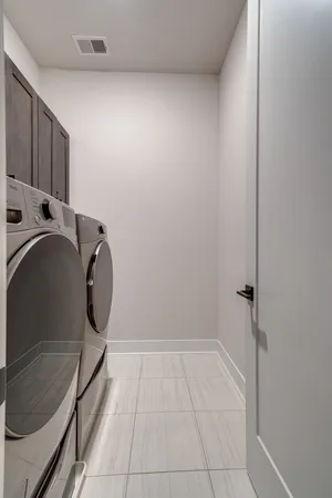 $6,995 | 1000 12th Avenue South, Nashville, TN 37203