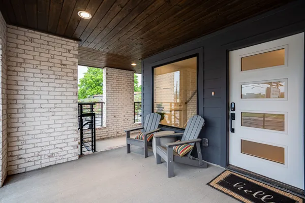 $6,995 | 1000 12th Avenue South, Nashville, TN 37203