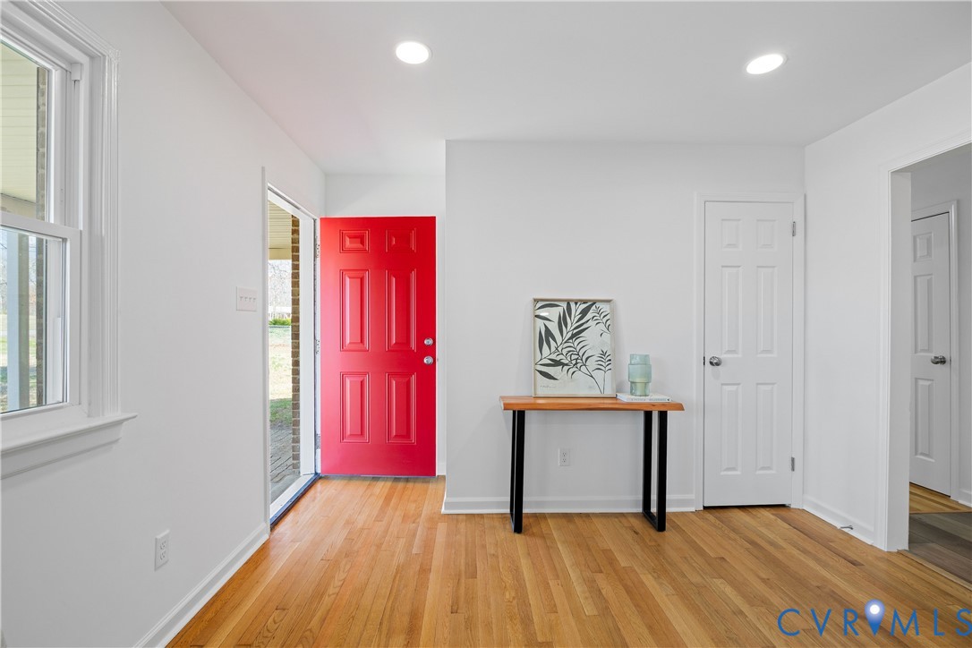 2013 Otterdale Road Midlothian, VA 23112 - Photo 3 of 52