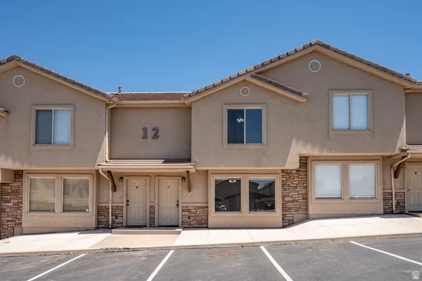 $219,000 | 920 25 E Street, Unit 12C, Cedar City, UT 84720
