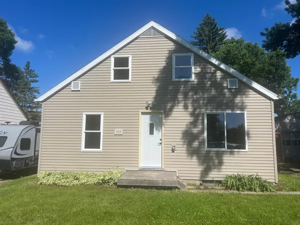 $179,900 | 104 3rd Street North, Hoffman, MN 56339