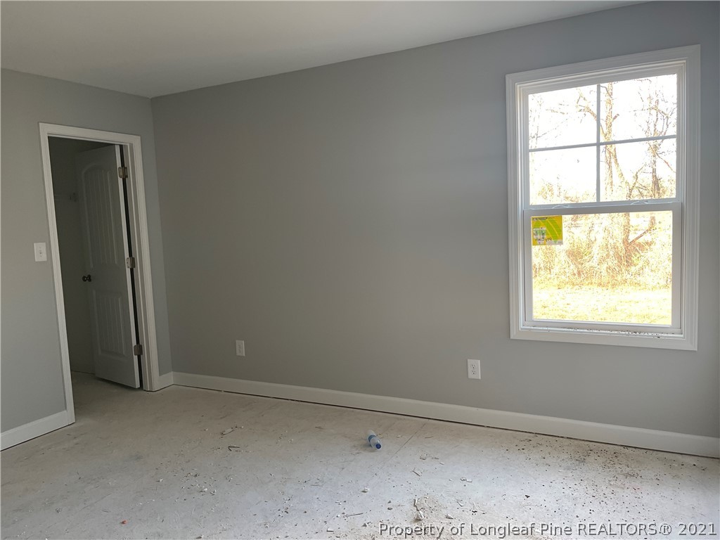 6784 Running Fox Road Hope Mills, NC 28348 - Photo 18 of 21 Gallery Image 18