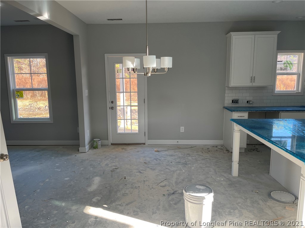 6784 Running Fox Road Hope Mills, NC 28348 - Photo 6 of 21 Gallery Image 6