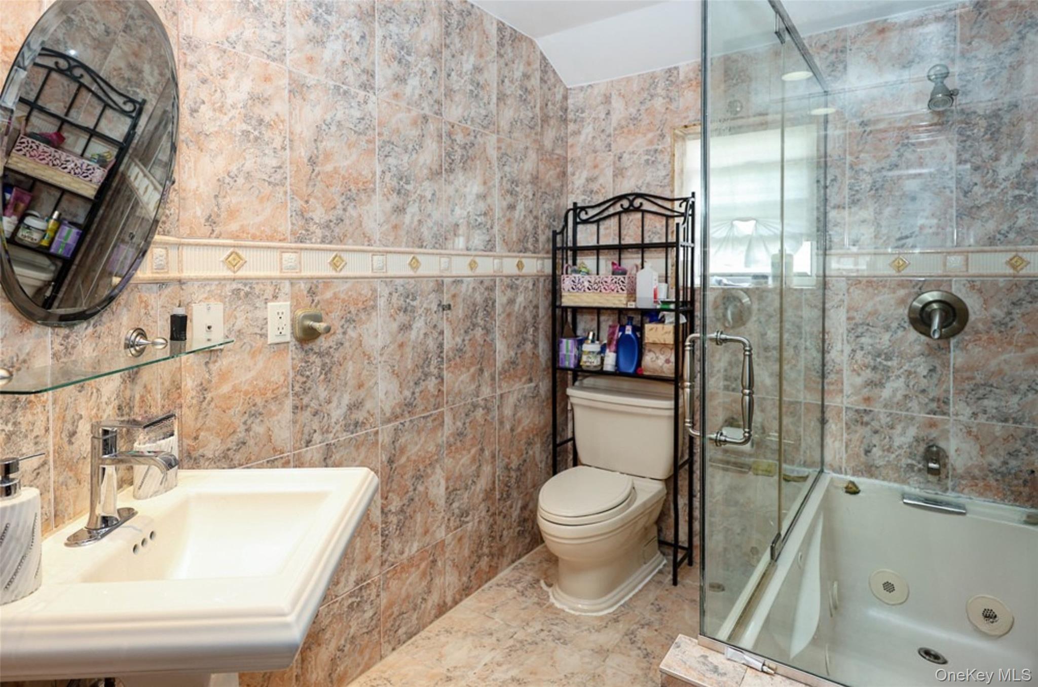 265-04 79th Avenue Queens, NY 11004 - Photo 23 of 39 Gallery Image 23
