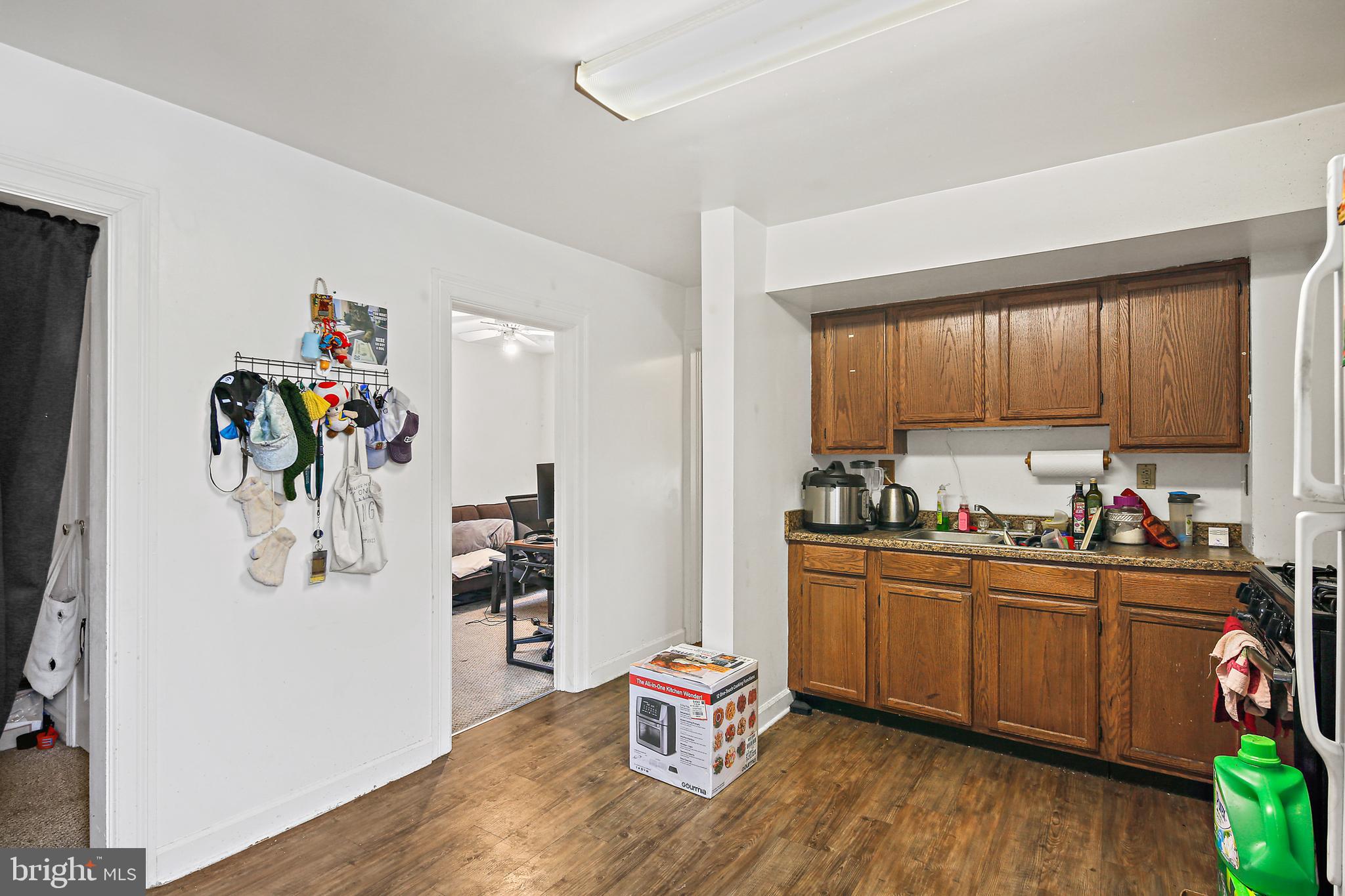 1250 Greystone Road Halethorpe, MD 21227 - Photo 25 of 39 Upper Level Apt 2 Kitchen