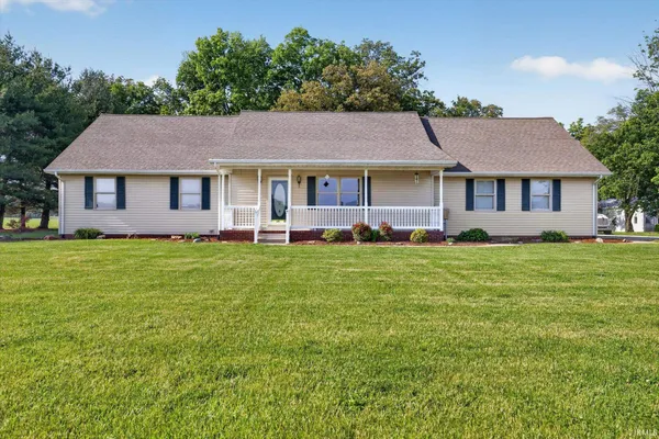 $450,000 | 504 East 100 South, Washington, IN 47501