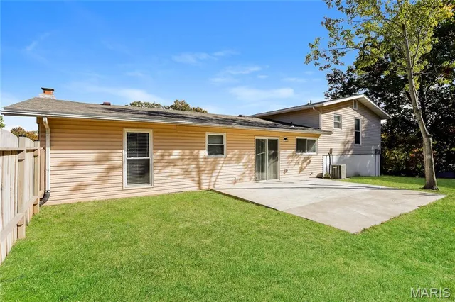 $2,030 | 1 Magnolia Place, Imperial, MO 63052