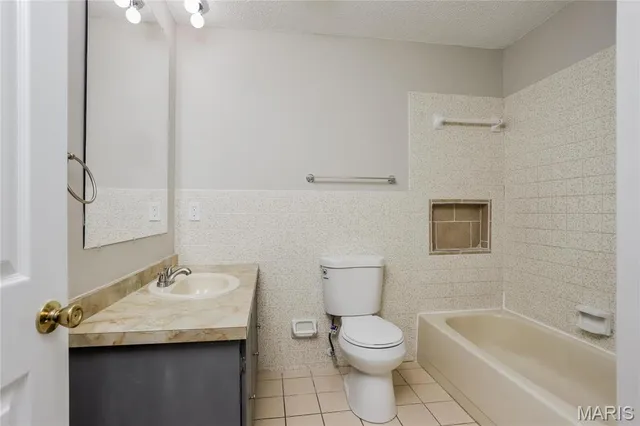 $2,030 | 1 Magnolia Place, Imperial, MO 63052