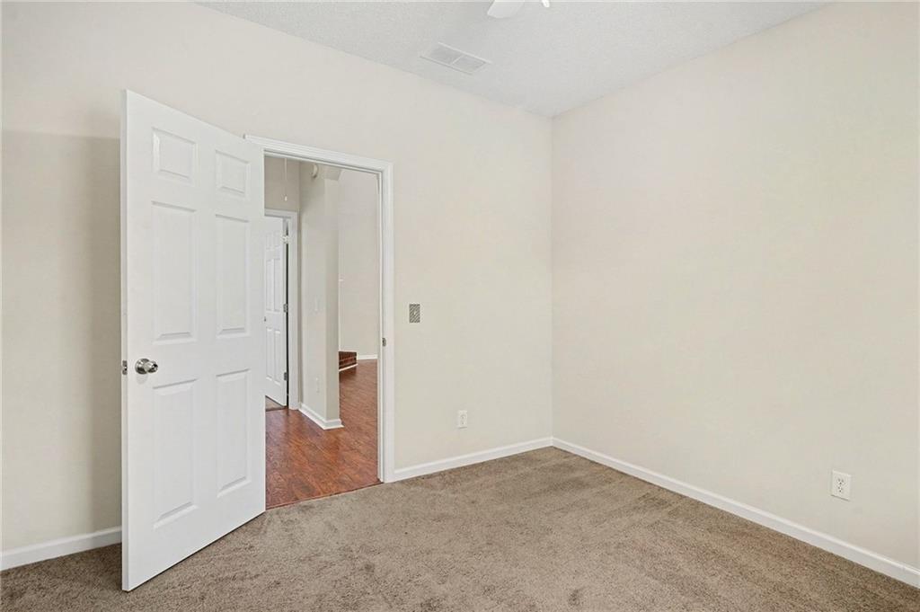 1558 Kilgore Road Griffin, GA 30223 - Photo 20 of 32 a view of an empty room