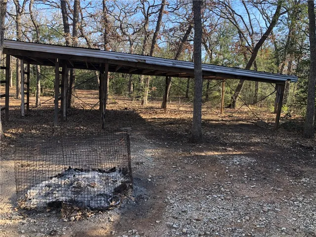 $260,000 | 950 Deer Hill Drive, Bryan, TX 77807