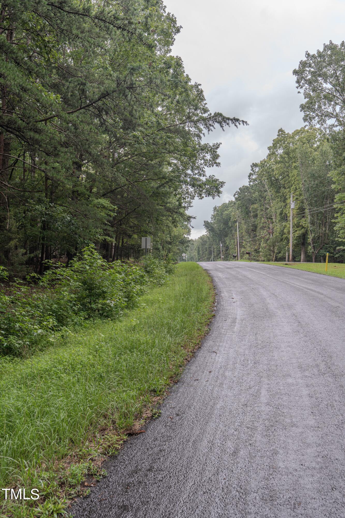 7001 Windover Drive Durham, NC 27712 - Photo 7 of 13 8