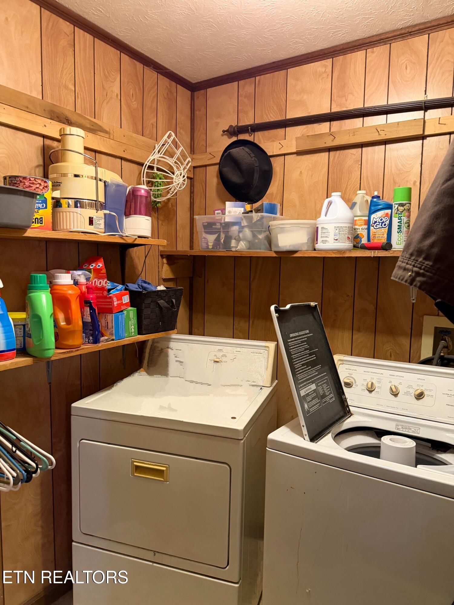 517 Bull Run Road Luttrell, TN 37779 - Photo 11 of 26 IMG_5278