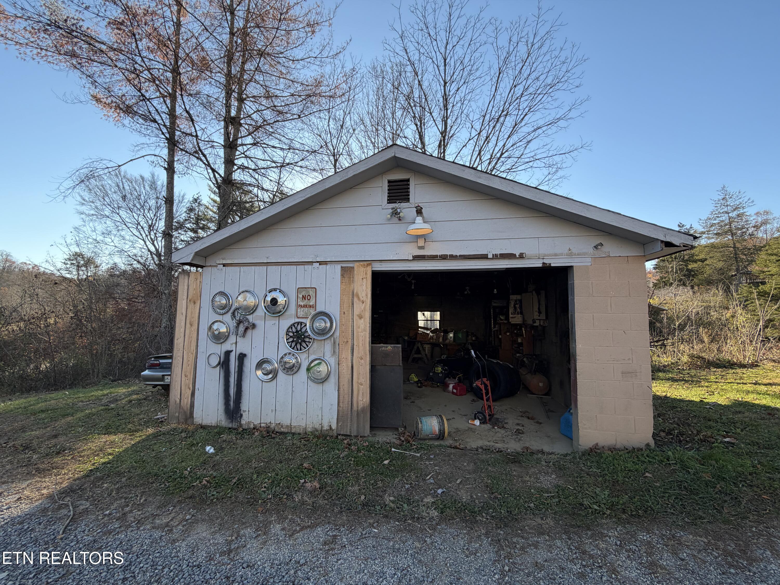 517 Bull Run Road Luttrell, TN 37779 - Photo 21 of 26 8E29127D-10F2-401A-9A59-384E56B22DC7